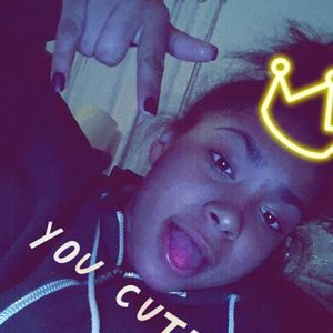 Meet your Posher, Ineshea